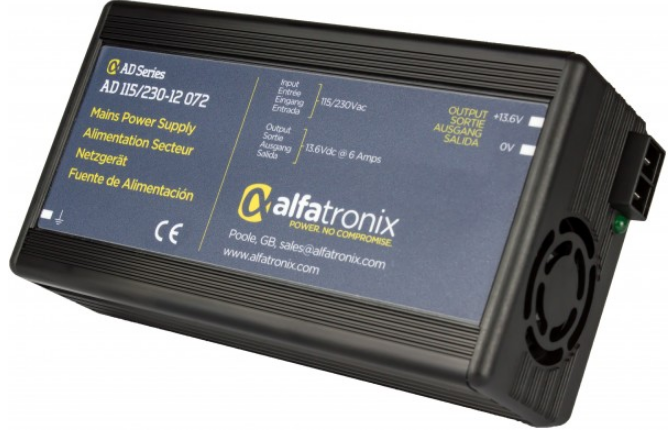 POWER SUPPLY 13,6Volt 6 amps